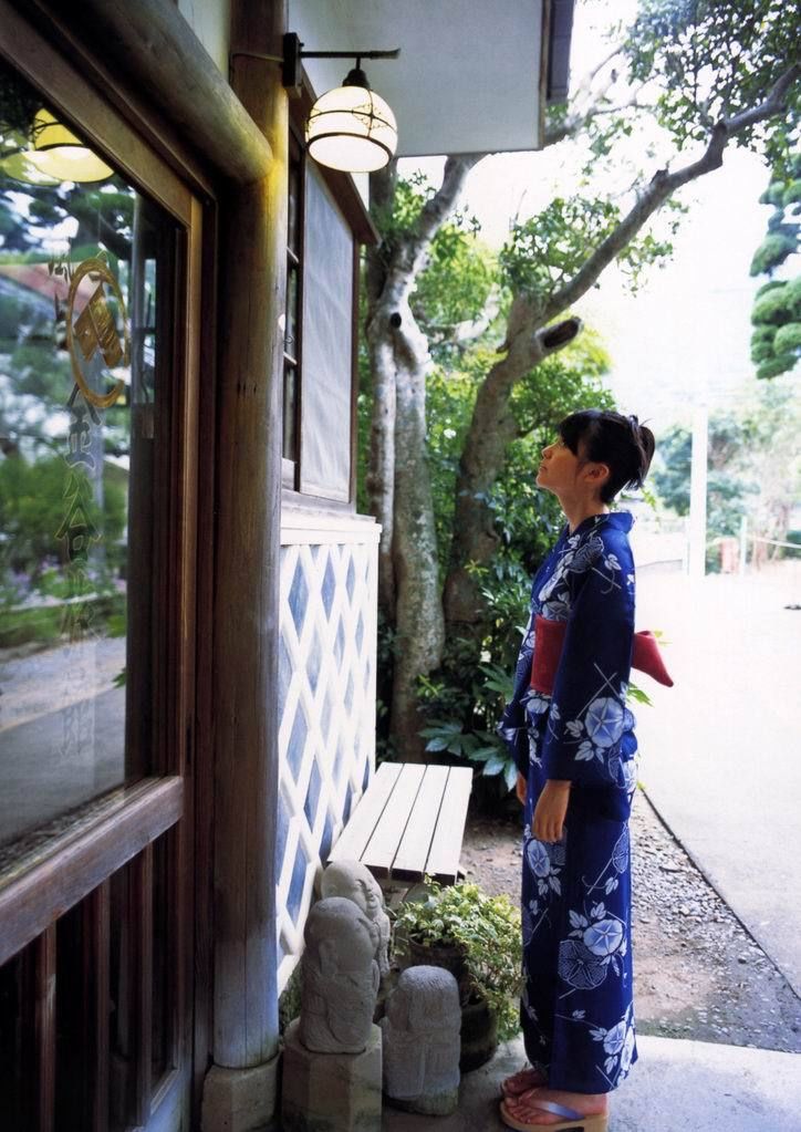 Yuika Motokariya Pagina 18 No.768e68